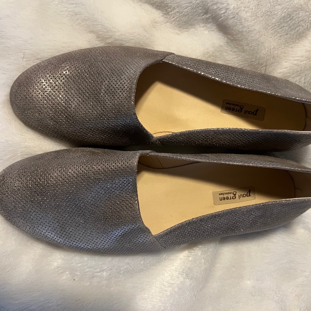 Paul Green flats